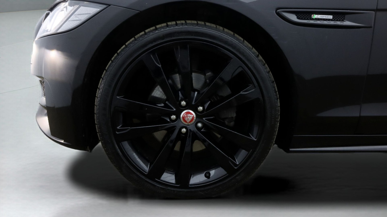 Used Jaguar XF 2018 for sale - 78018161: Photo 18