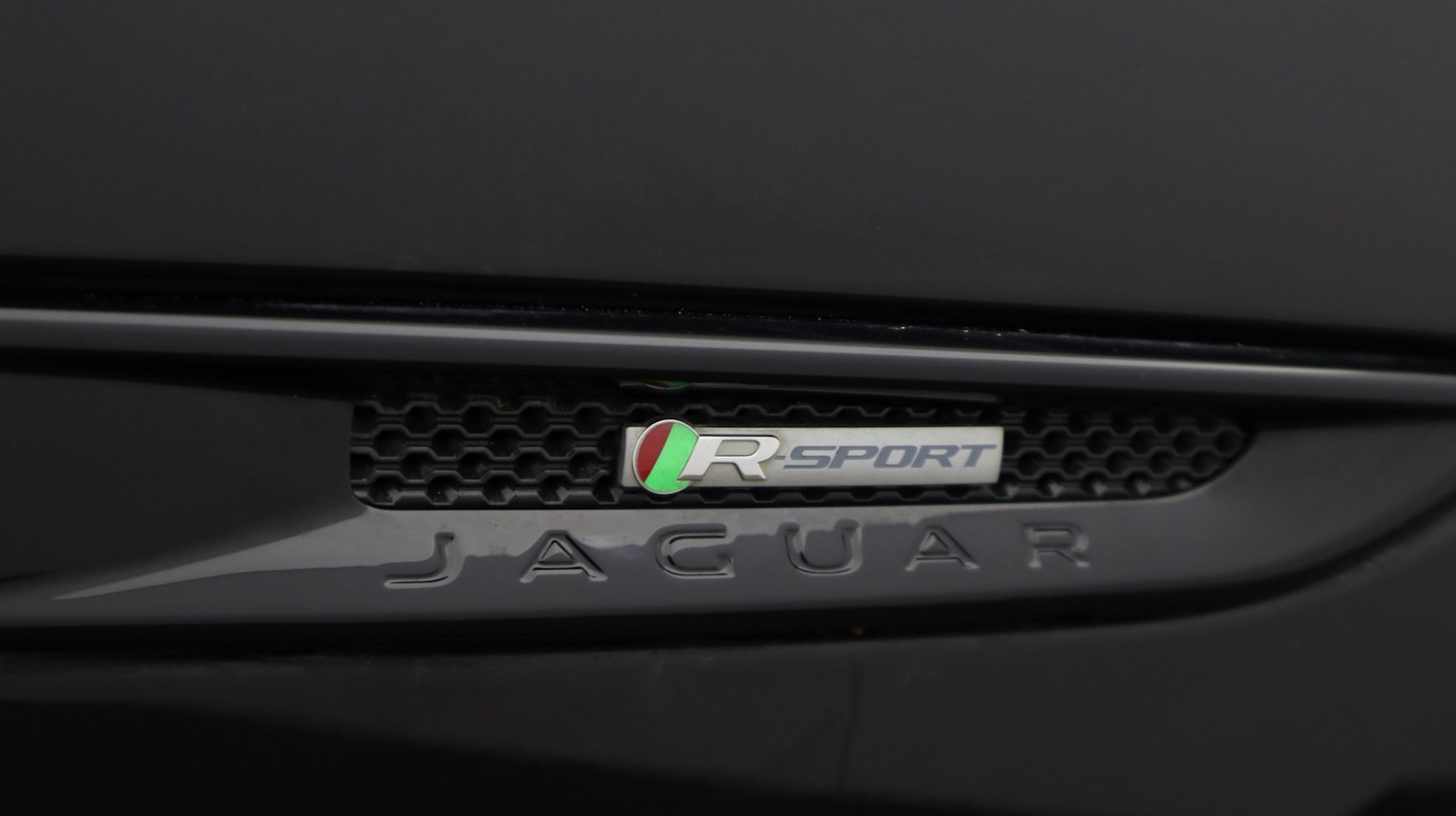 Used Jaguar XF 2018 for sale - 78018161: Photo 21