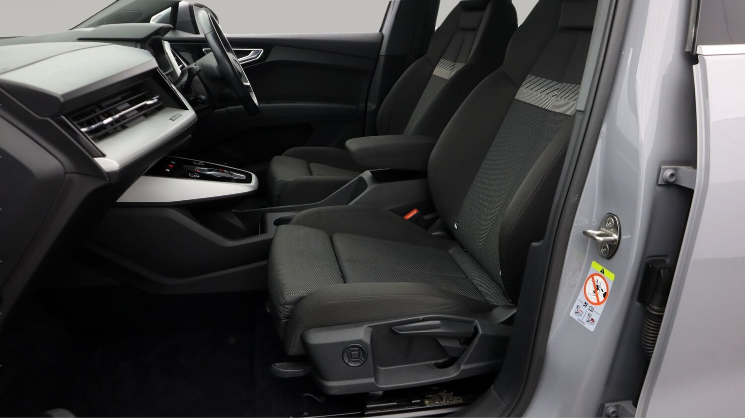 Used Audi Q4 e-tron 2022 for sale - 77677347: Photo 14