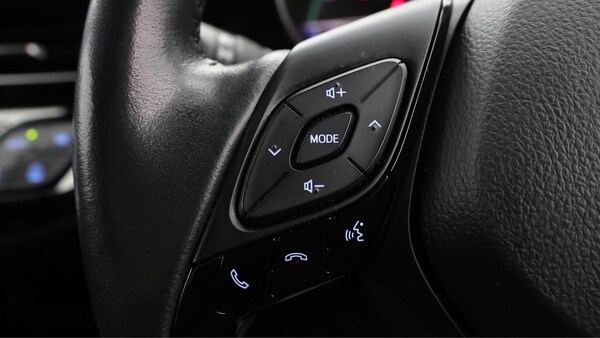 Used Toyota C-HR 2021 for sale - 76166570: Photo 23
