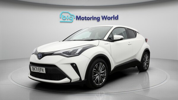 Used Toyota C-HR 2021 for sale - 76166570: Photo 4