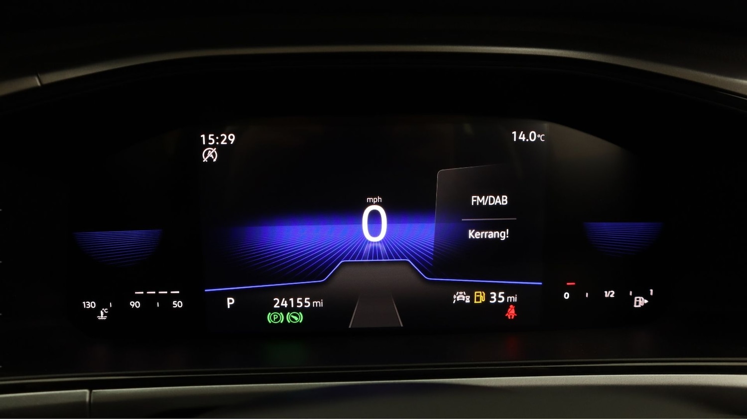 Used Volkswagen T-Roc 2023 for sale - 78202312: Photo 10