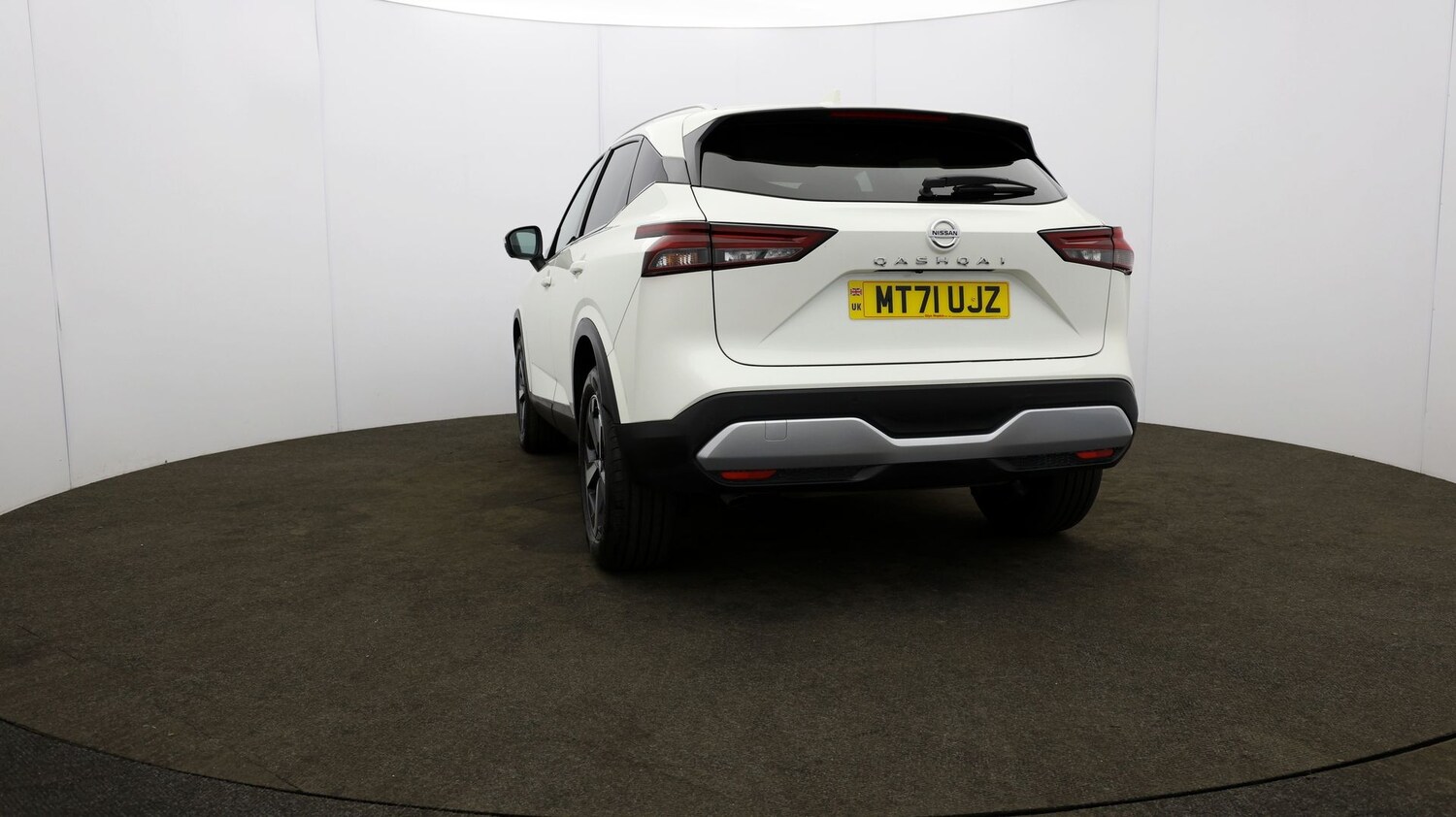 Used Nissan Qashqai for sale - 76809529: Photo 25