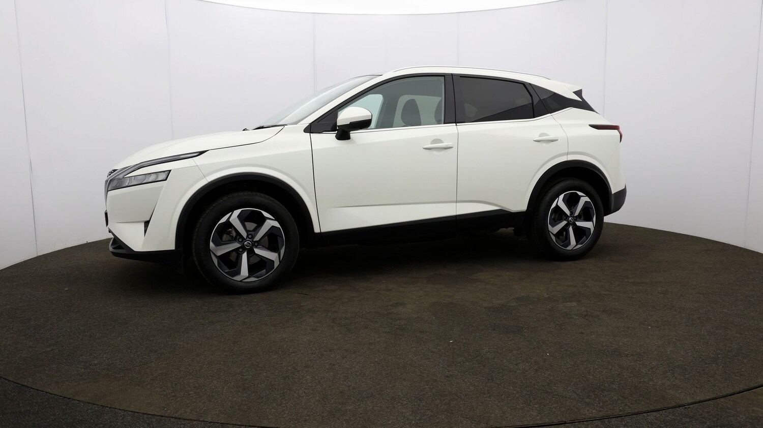 Used Nissan Qashqai for sale - 76809529: Photo 28