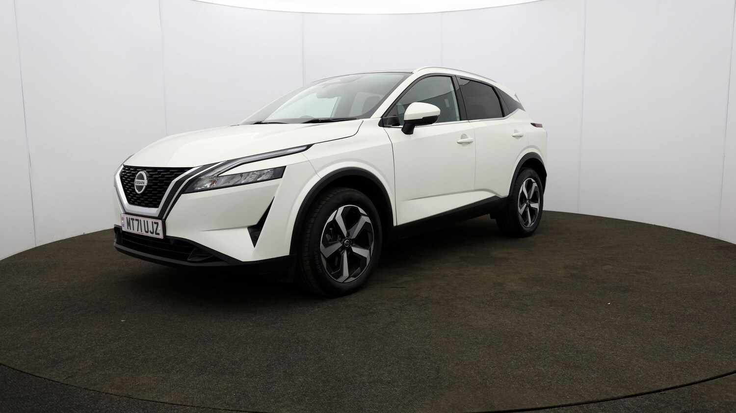 Used Nissan Qashqai for sale - 76809529: Photo 31