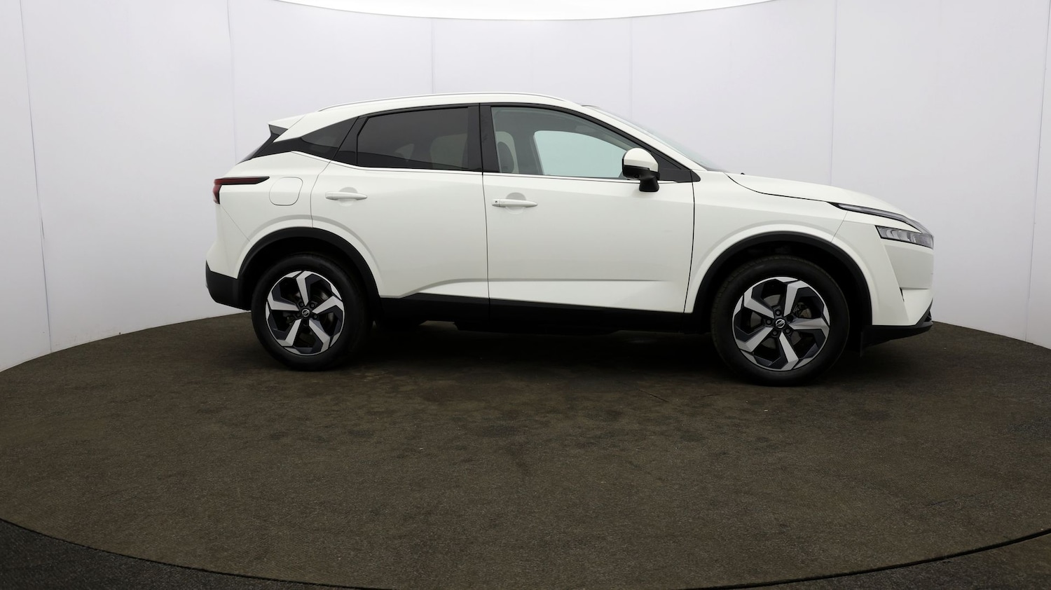 Used Nissan Qashqai for sale - 76809529: Photo 45