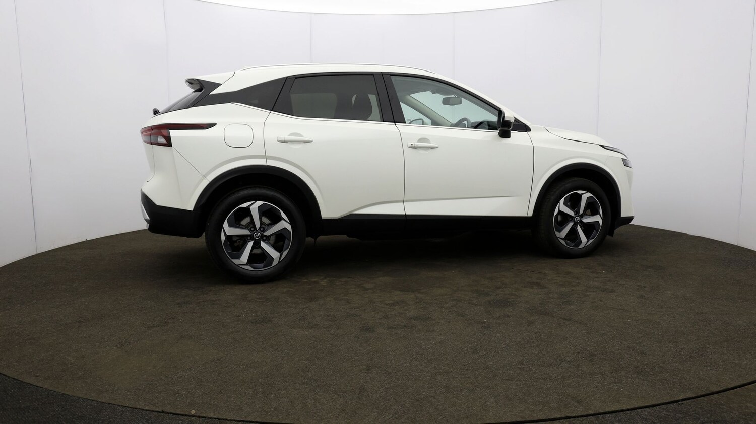 Used Nissan Qashqai for sale - 76809529: Photo 49