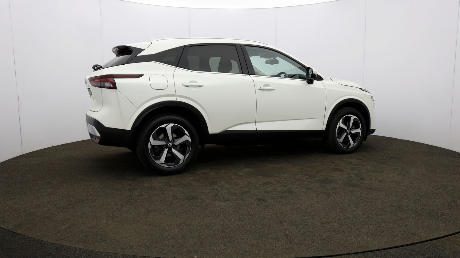 Used Nissan Qashqai for sale - 76809529: Photo 50