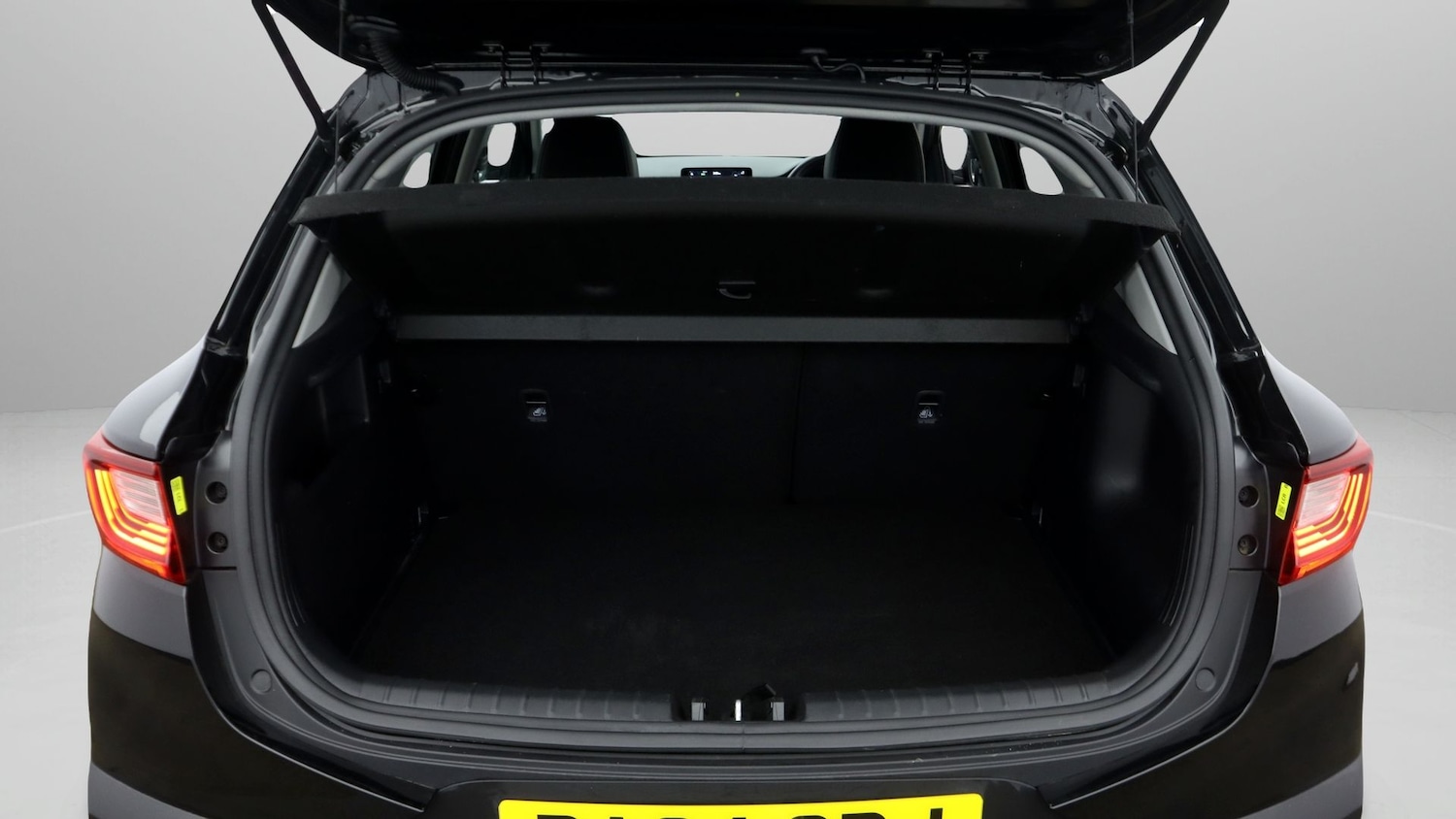 Used Kia Stonic 2024 for sale - 77669153: Photo 17