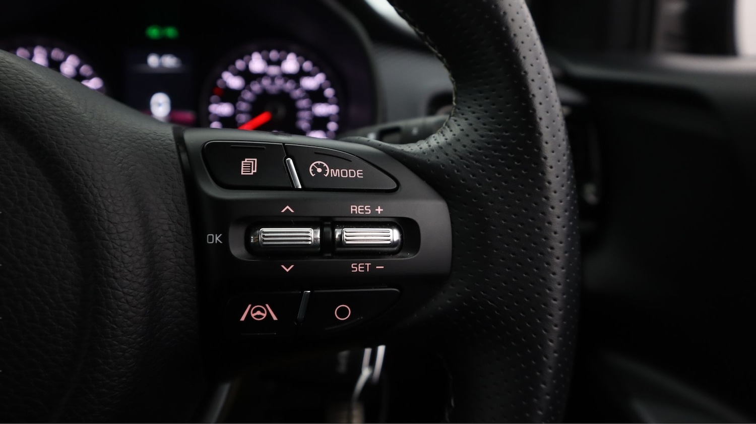 Used Kia Stonic 2024 for sale - 77669153: Photo 23