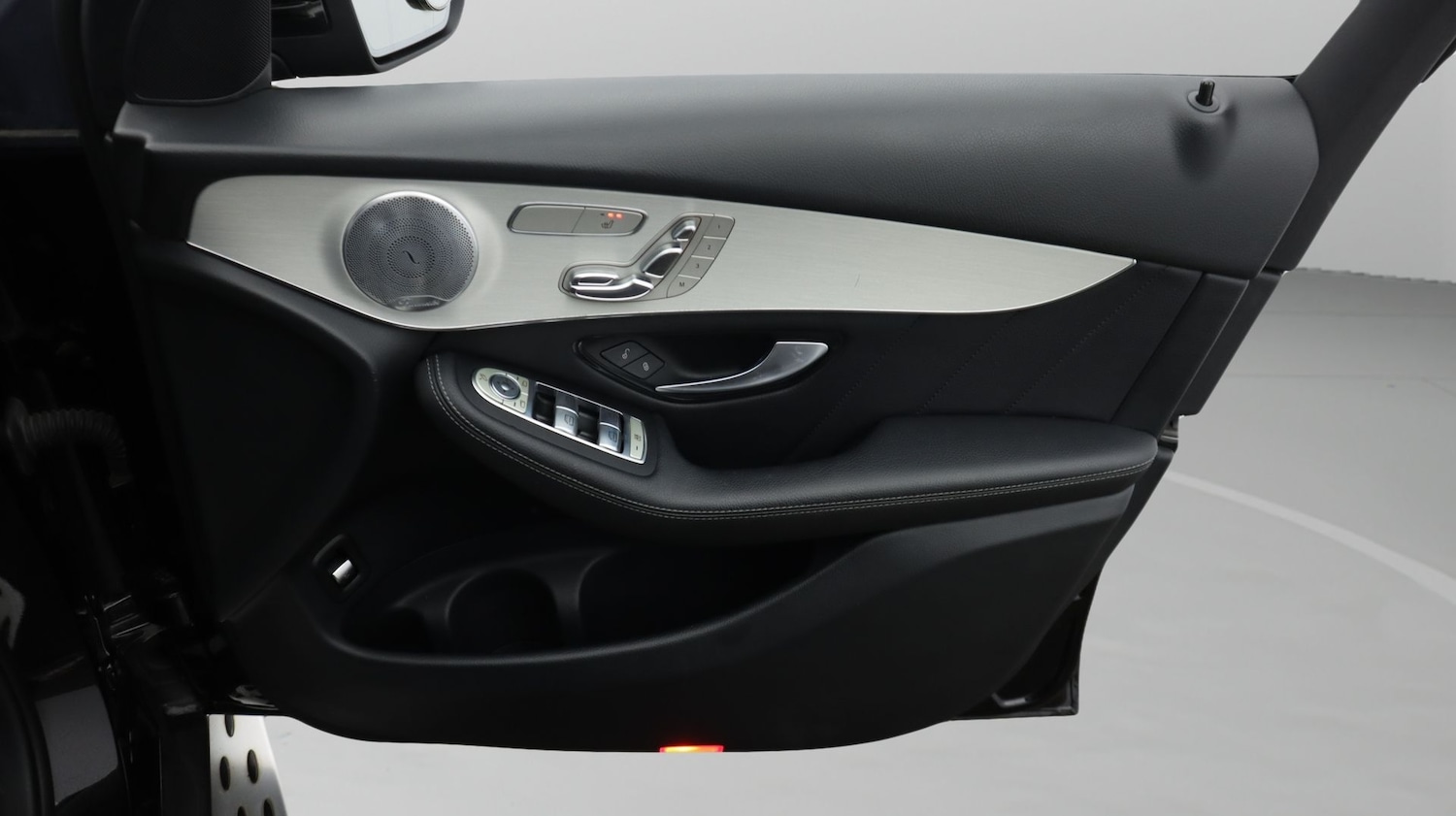 Used Mercedes-Benz GLC 2019 for sale - 77375984: Photo 15