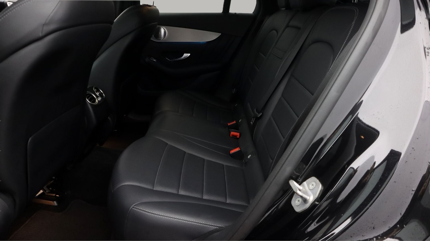 Used Mercedes-Benz GLC 2019 for sale - 77375984: Photo 16