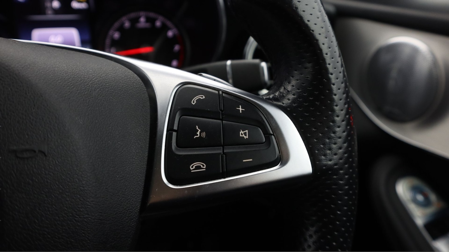 Used Mercedes-Benz GLC 2019 for sale - 77375984: Photo 26