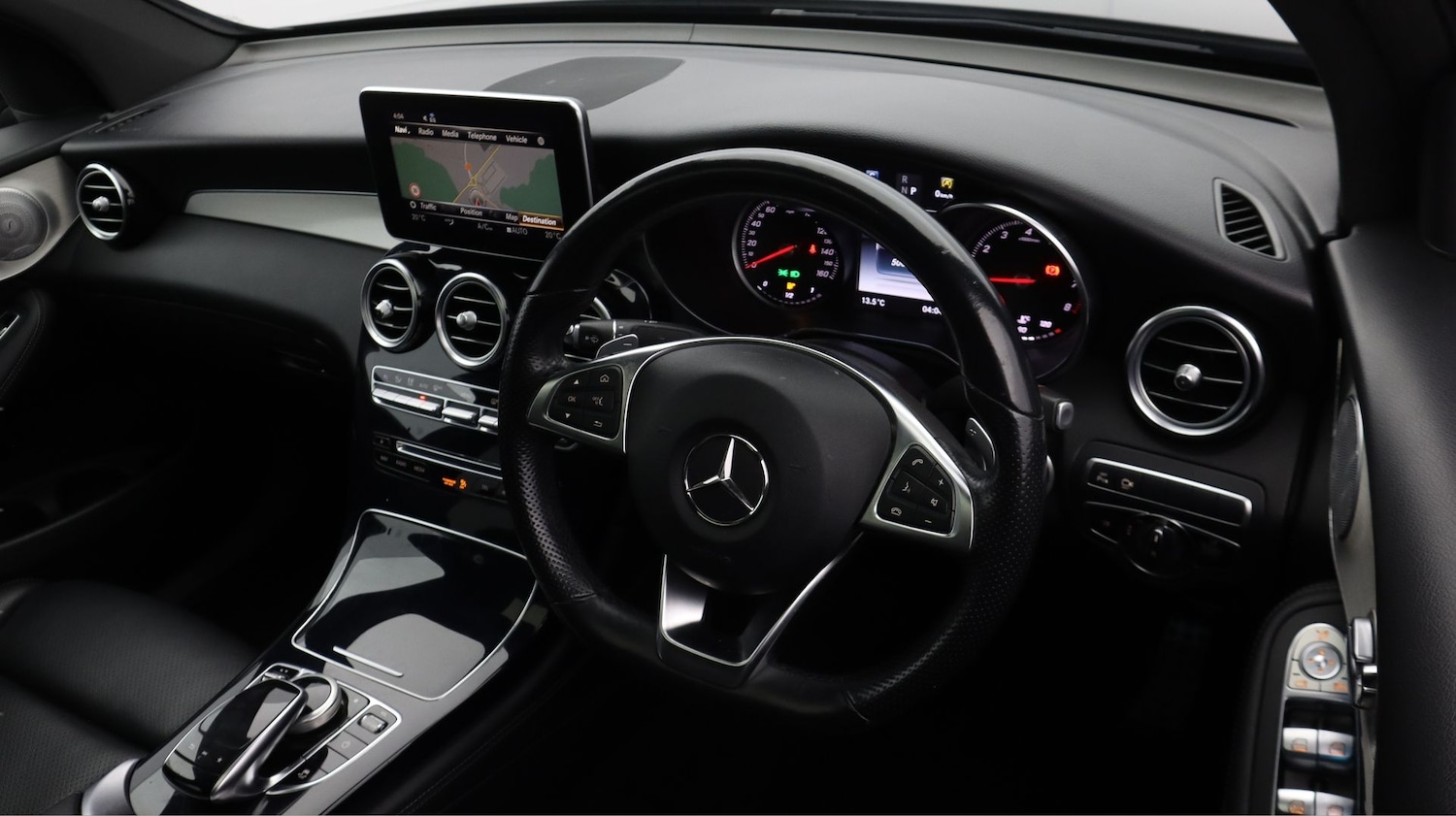 Used Mercedes-Benz GLC 2019 for sale - 77375984: Photo 9