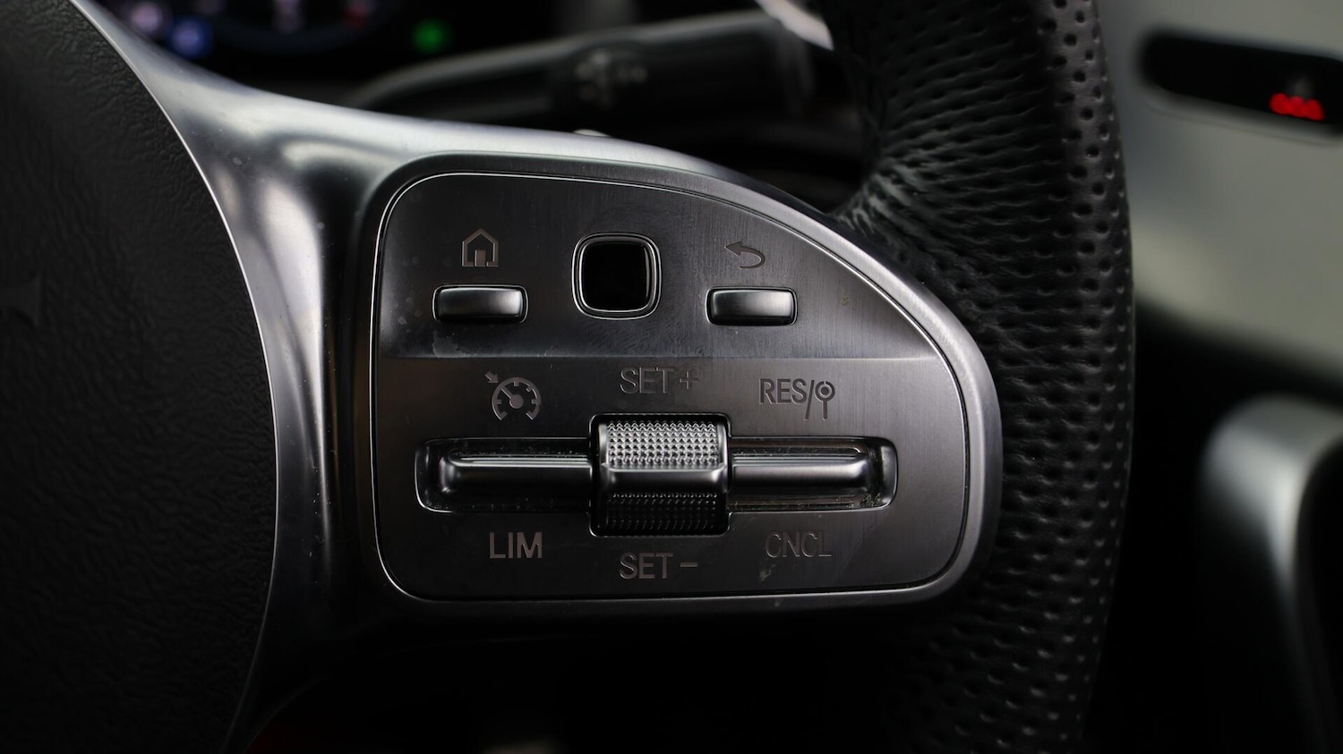 Used Mercedes-Benz CLA 2022 for sale - 76432188: Photo 24