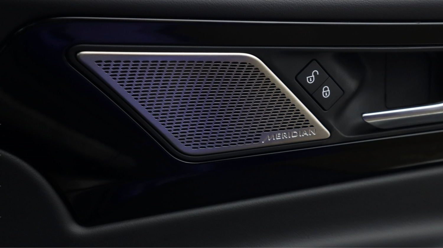 Used Jaguar XE 2020 for sale - 77985000: Photo 20