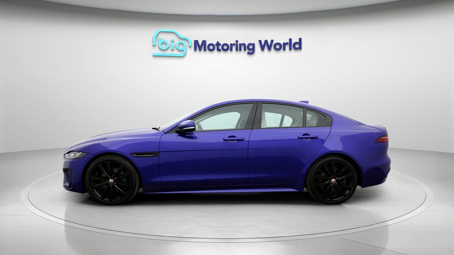Used Jaguar XE 2020 for sale - 77985000: Photo 4