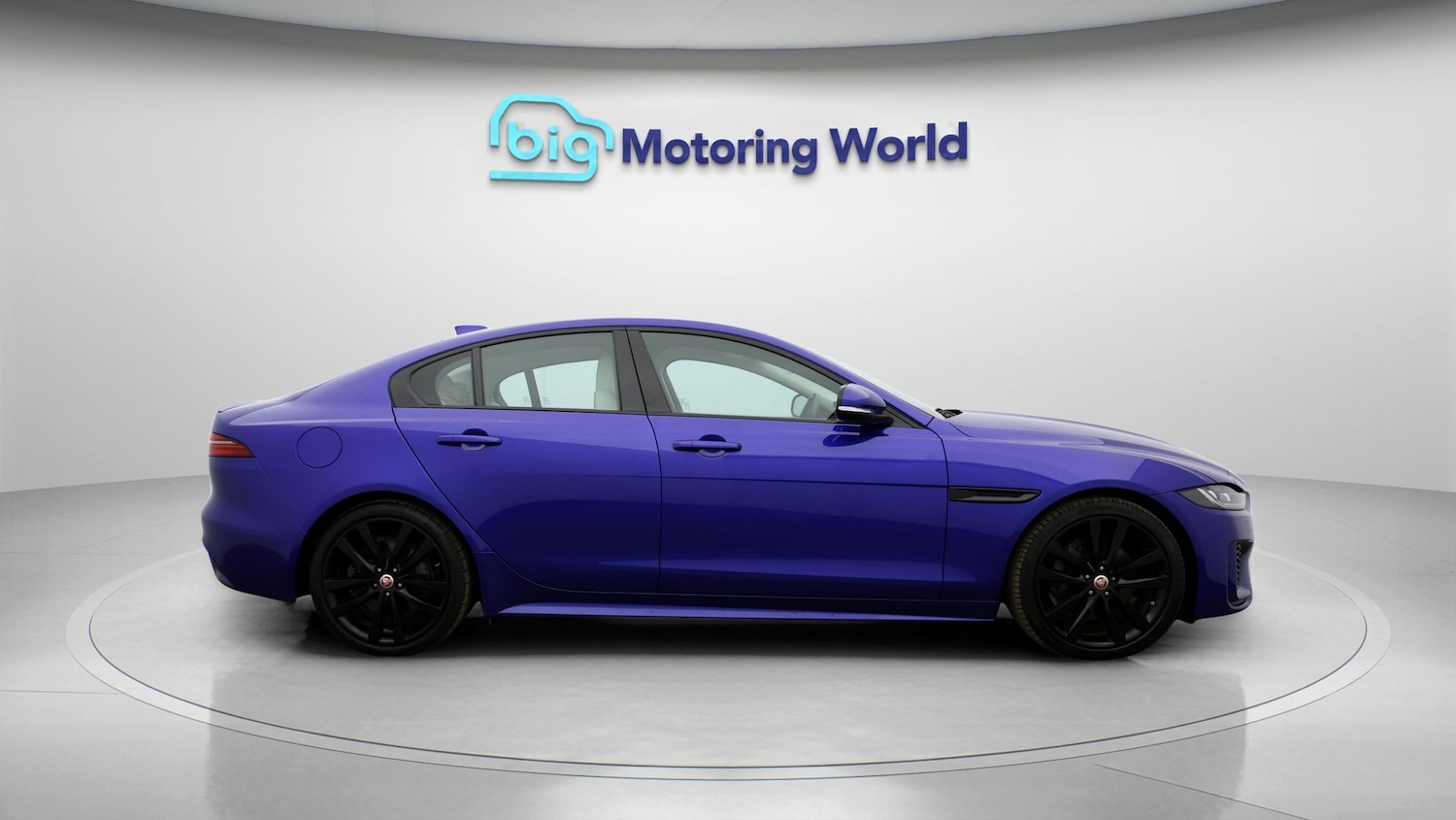 Used Jaguar XE 2020 for sale - 77985000: Photo 8