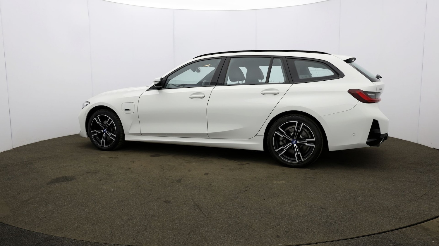Used BMW 3 Series 2022 for sale - 76810445: Photo 34