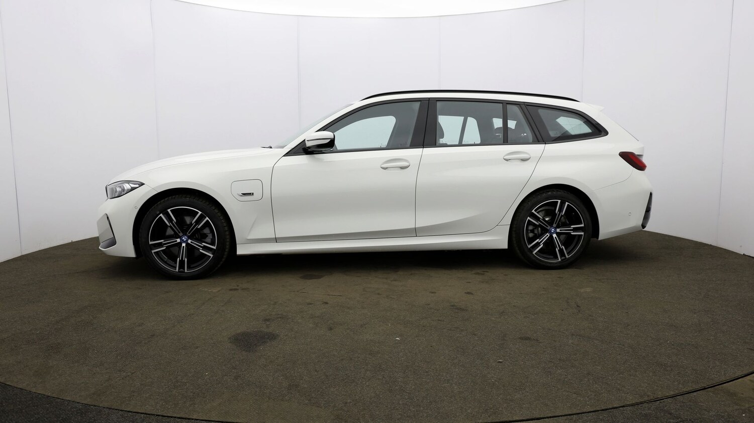Used BMW 3 Series 2022 for sale - 76810445: Photo 37