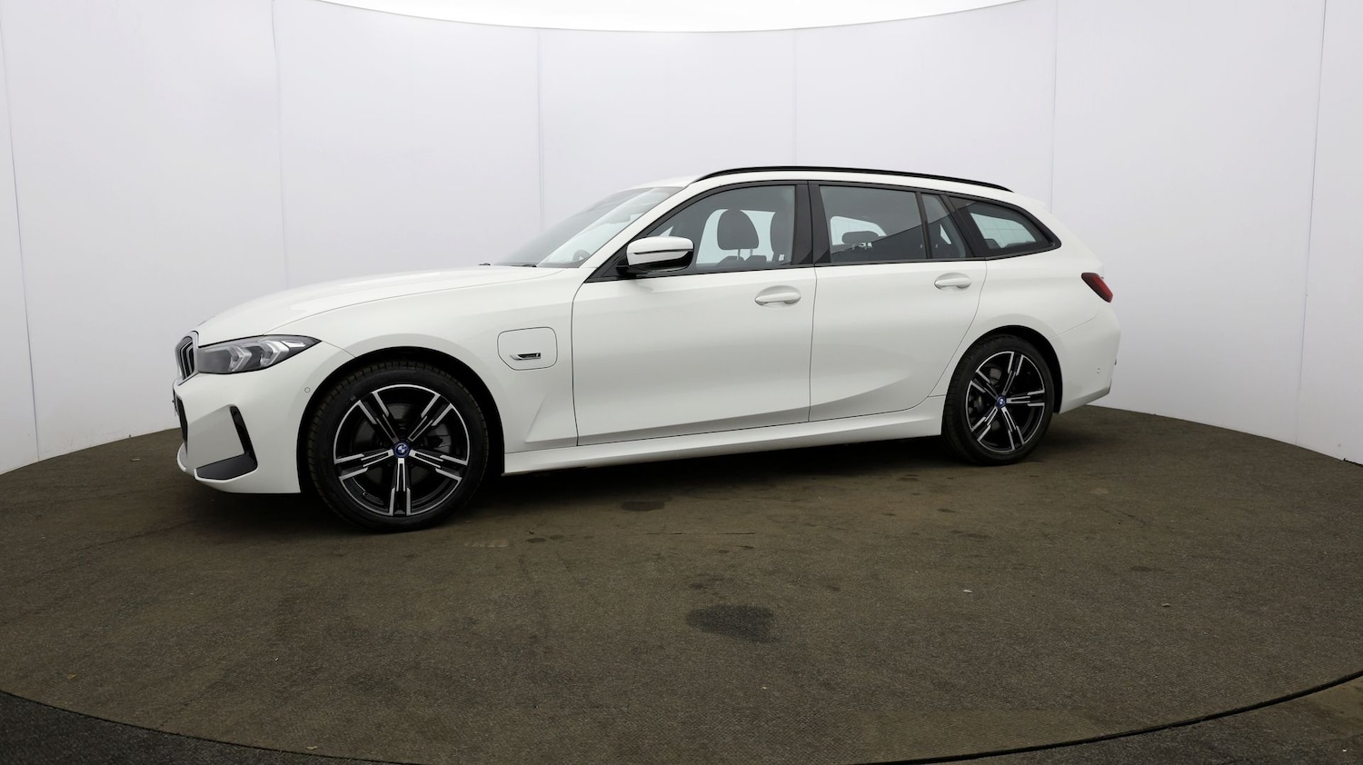 Used BMW 3 Series 2022 for sale - 76810445: Photo 39