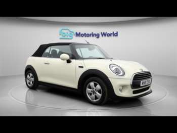 Used MINI Convertible 2019 for sale - 74935618: Photo