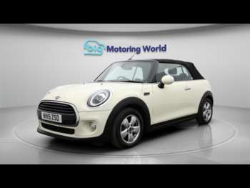 Used MINI Convertible 2019 for sale - 74935618: Photo