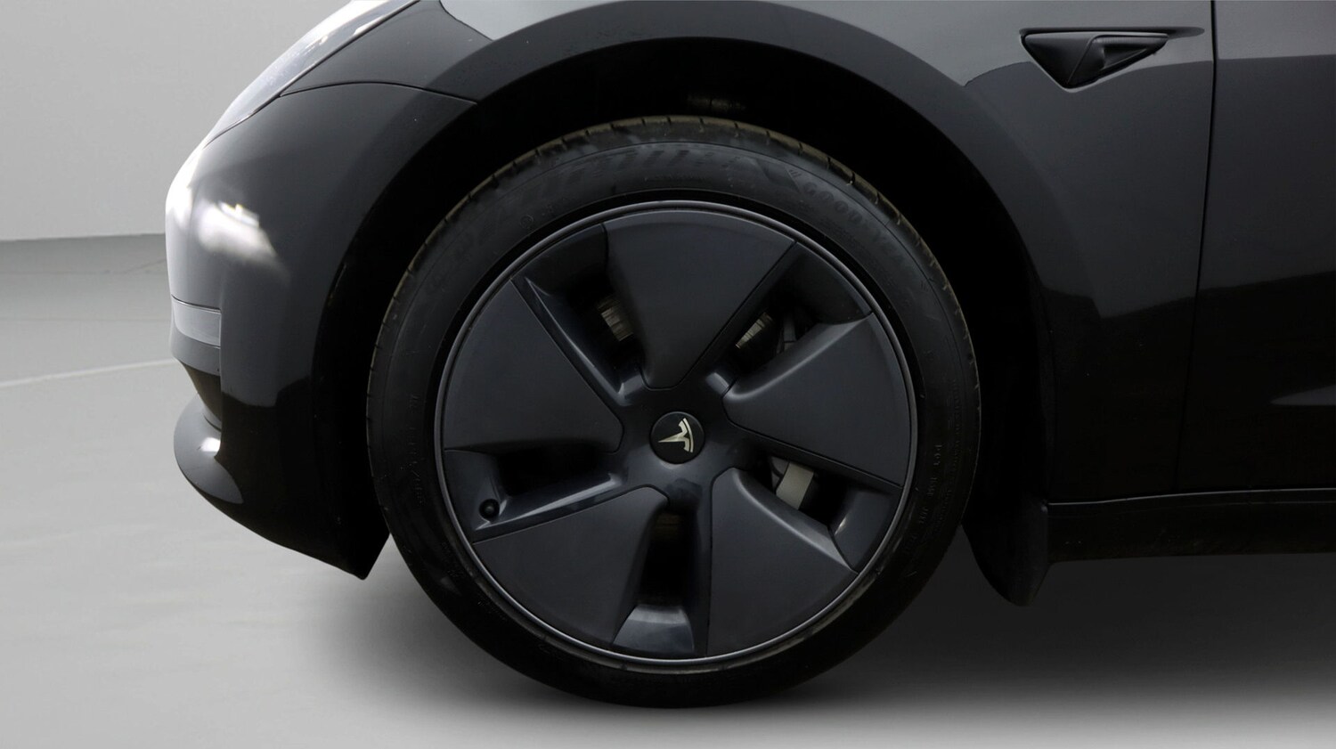 Used Tesla Model 3 2023 for sale - 77328965: Photo 18