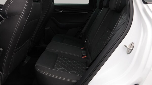 Used Skoda Karoq 2021 for sale - 76317845: Photo 17