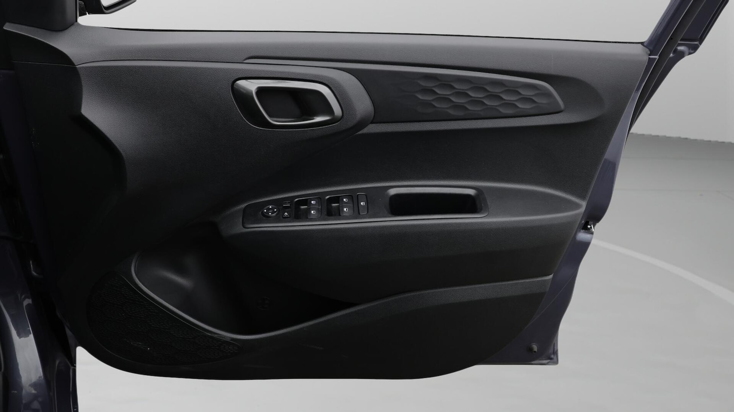 Used Hyundai i10 2023 for sale - 76099534: Photo 16