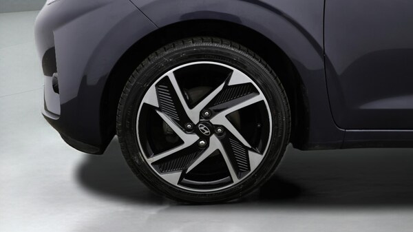 Used Hyundai i10 2023 for sale - 76099534: Photo 19