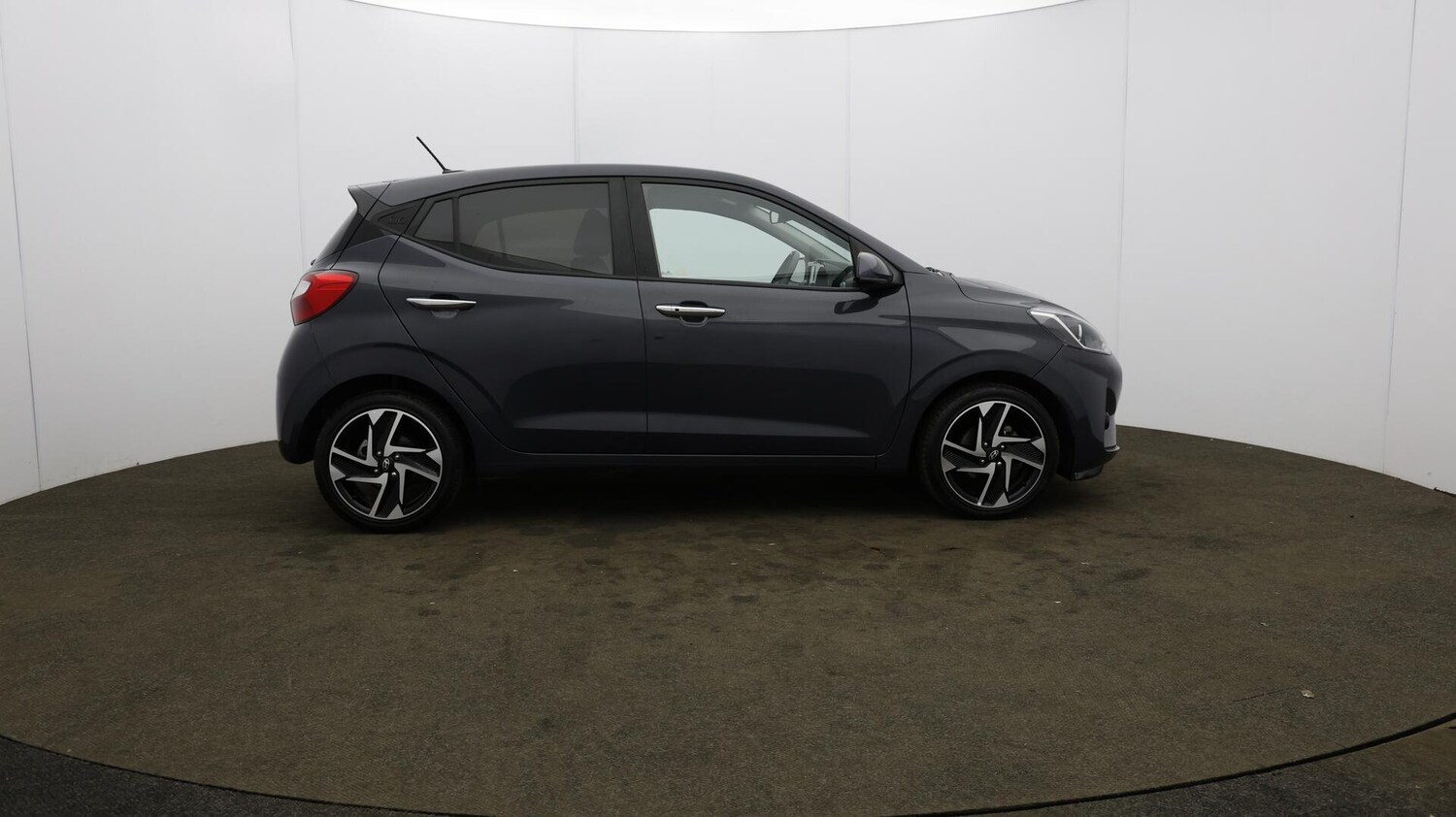 Used Hyundai i10 2023 for sale - 76099534: Photo 57