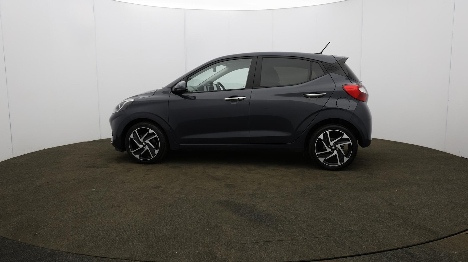 Used Hyundai i10 2023 for sale - 76099534: Photo 73