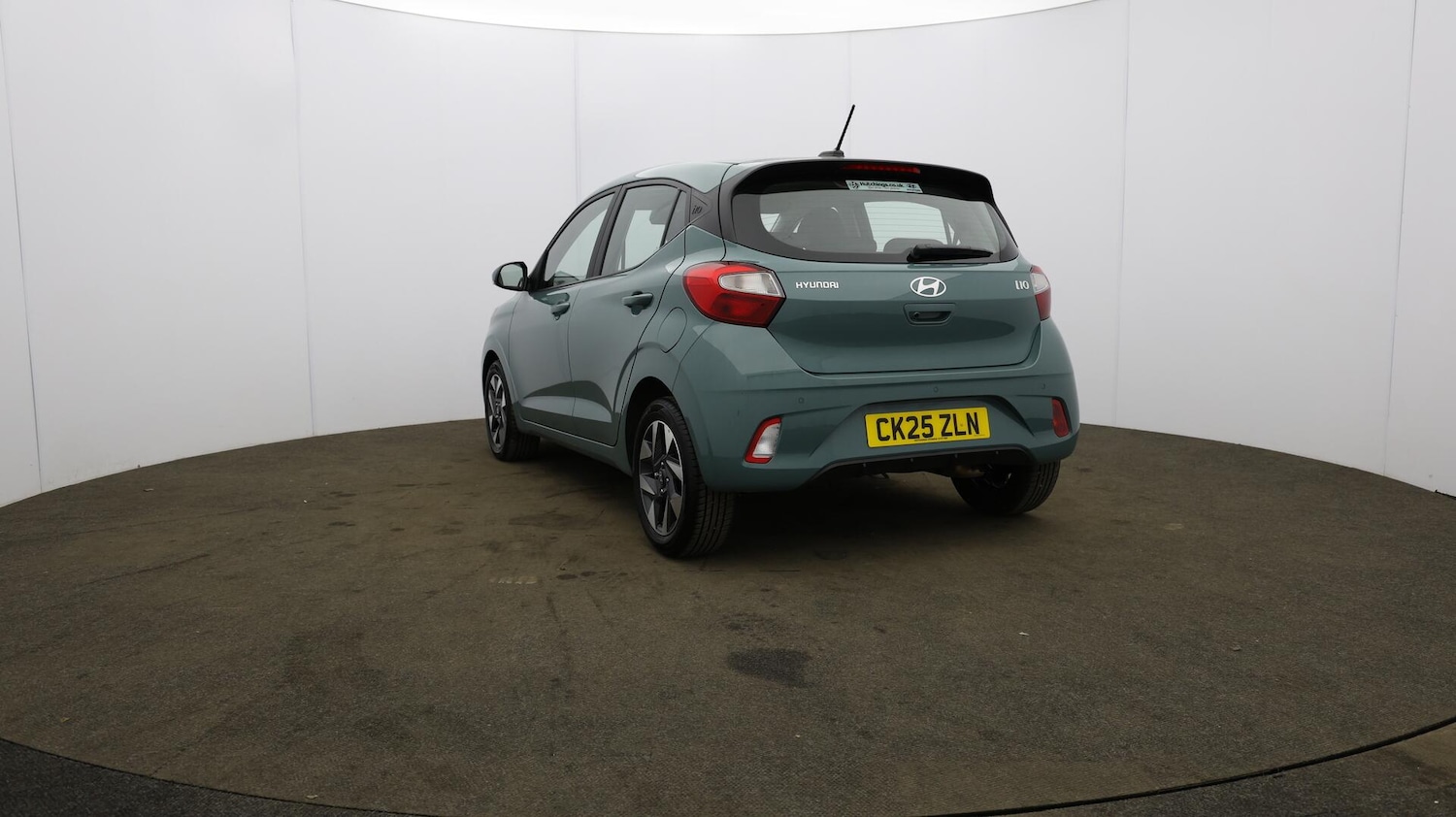 Used Hyundai i10 for sale - 76727539: Photo 35