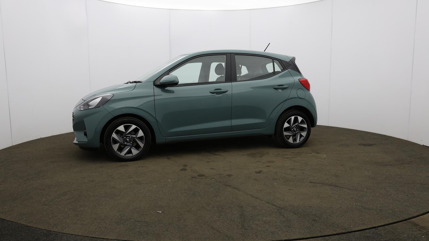 Used Hyundai i10 for sale - 76727539: Photo 36