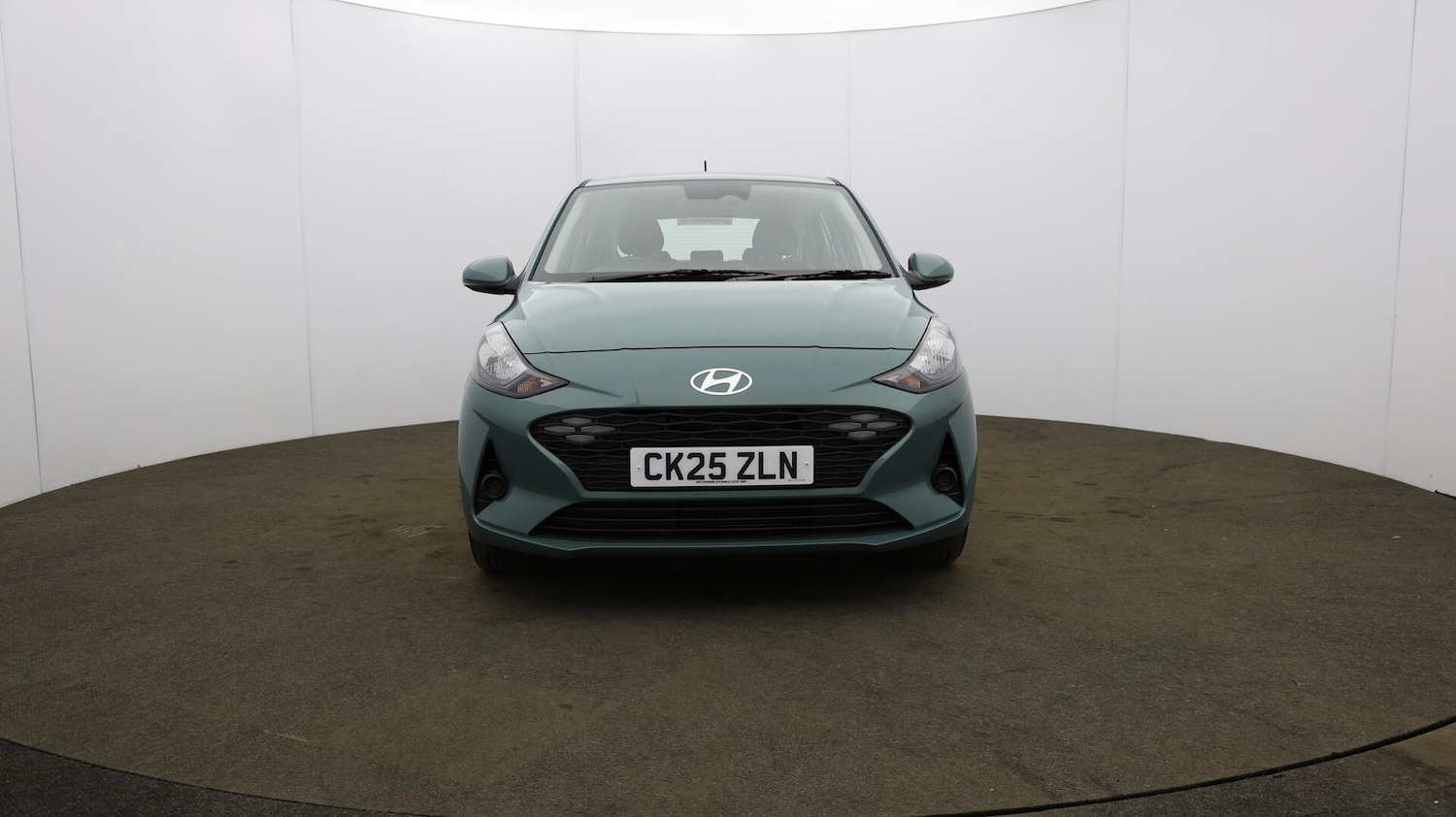 Used Hyundai i10 for sale - 76727539: Photo 44