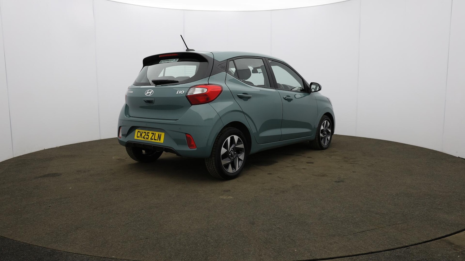 Used Hyundai i10 for sale - 76727539: Photo 61