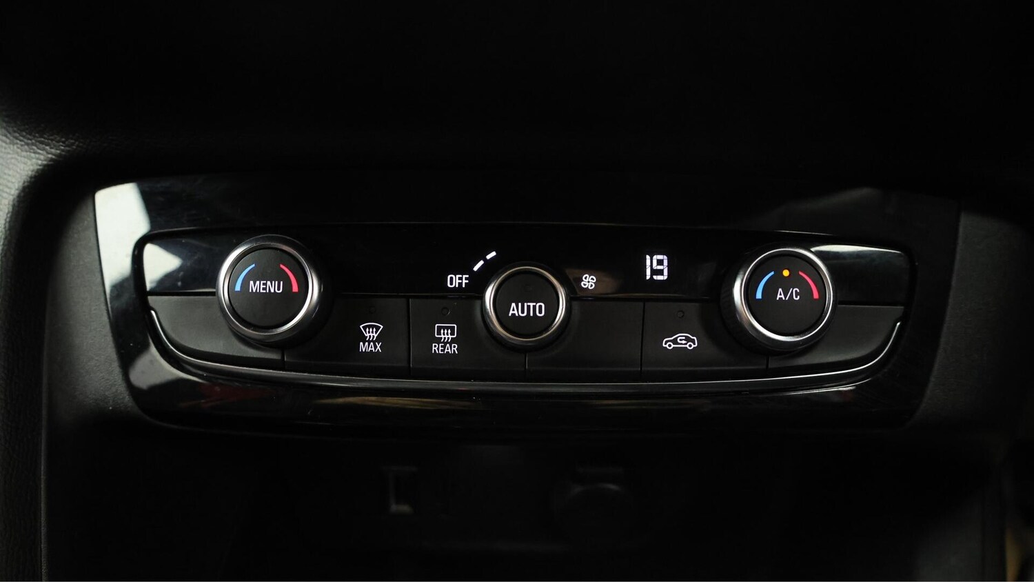 Used Vauxhall Corsa 2023 for sale - 76166475: Photo 13