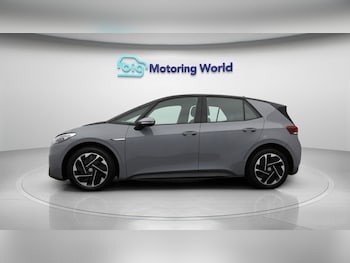 Used Volkswagen ID.3 2022 for sale - 77107428: Photo