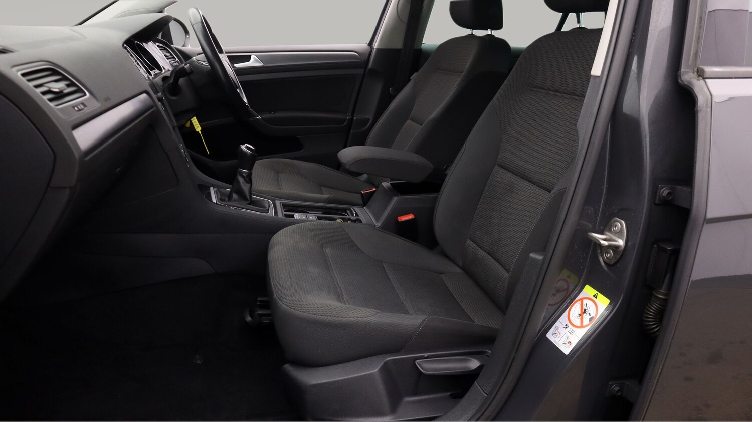 Used Volkswagen Golf 2020 for sale - 77906182: Photo 14