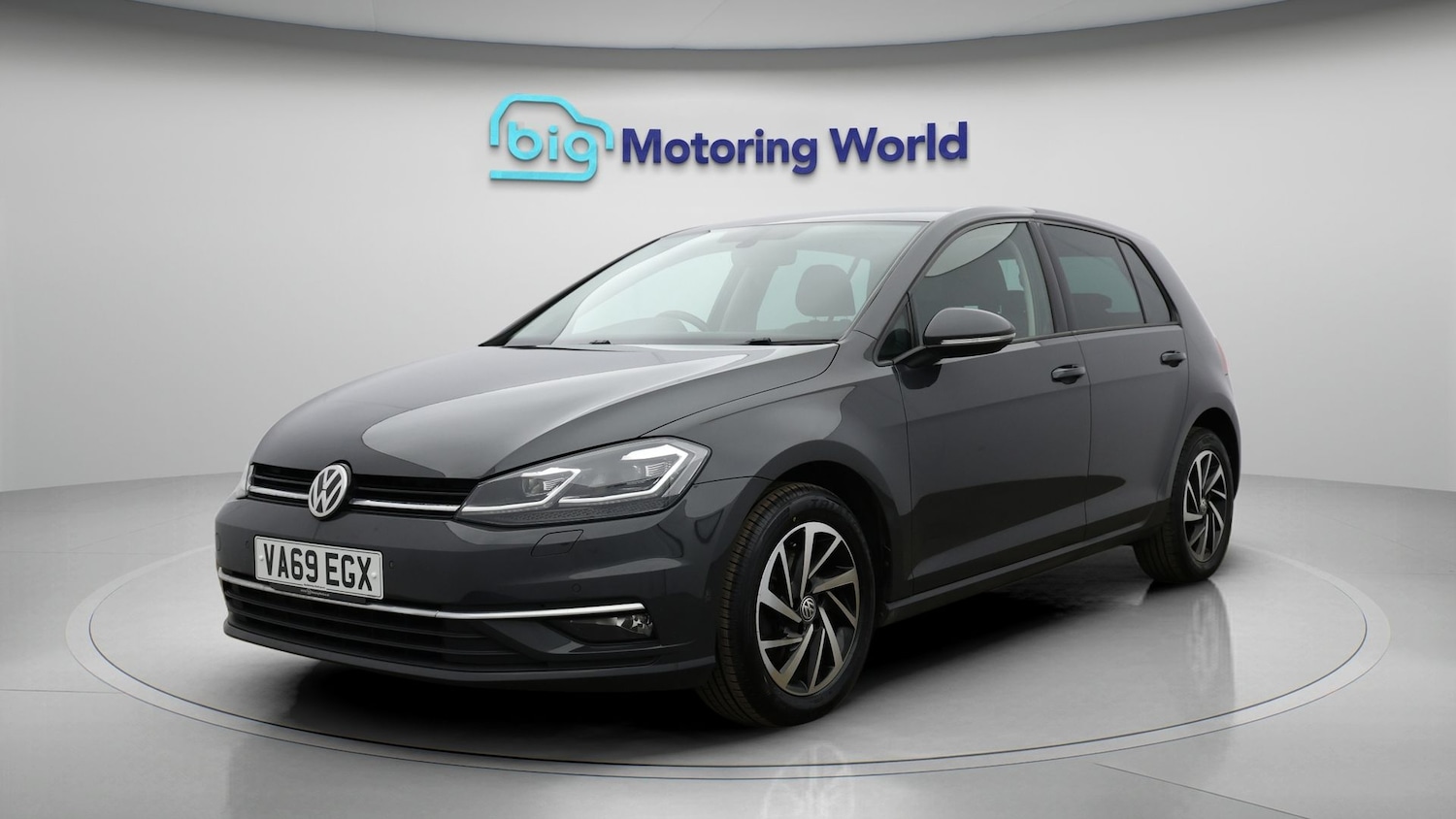 Used Volkswagen Golf 2020 for sale - 77906182: Photo 3