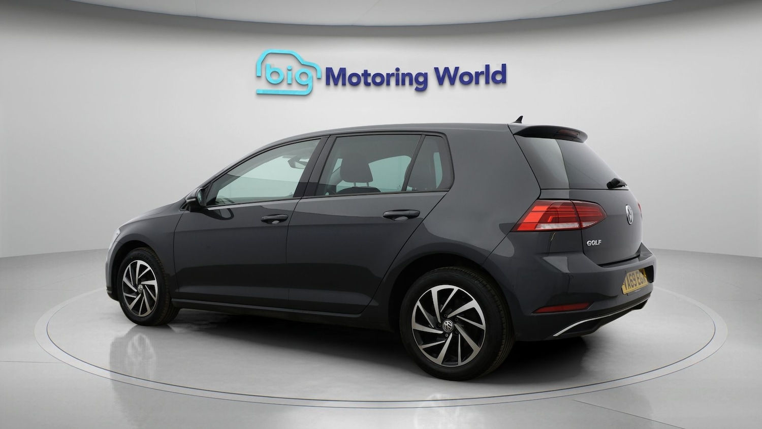 Used Volkswagen Golf 2020 for sale - 77906182: Photo 5