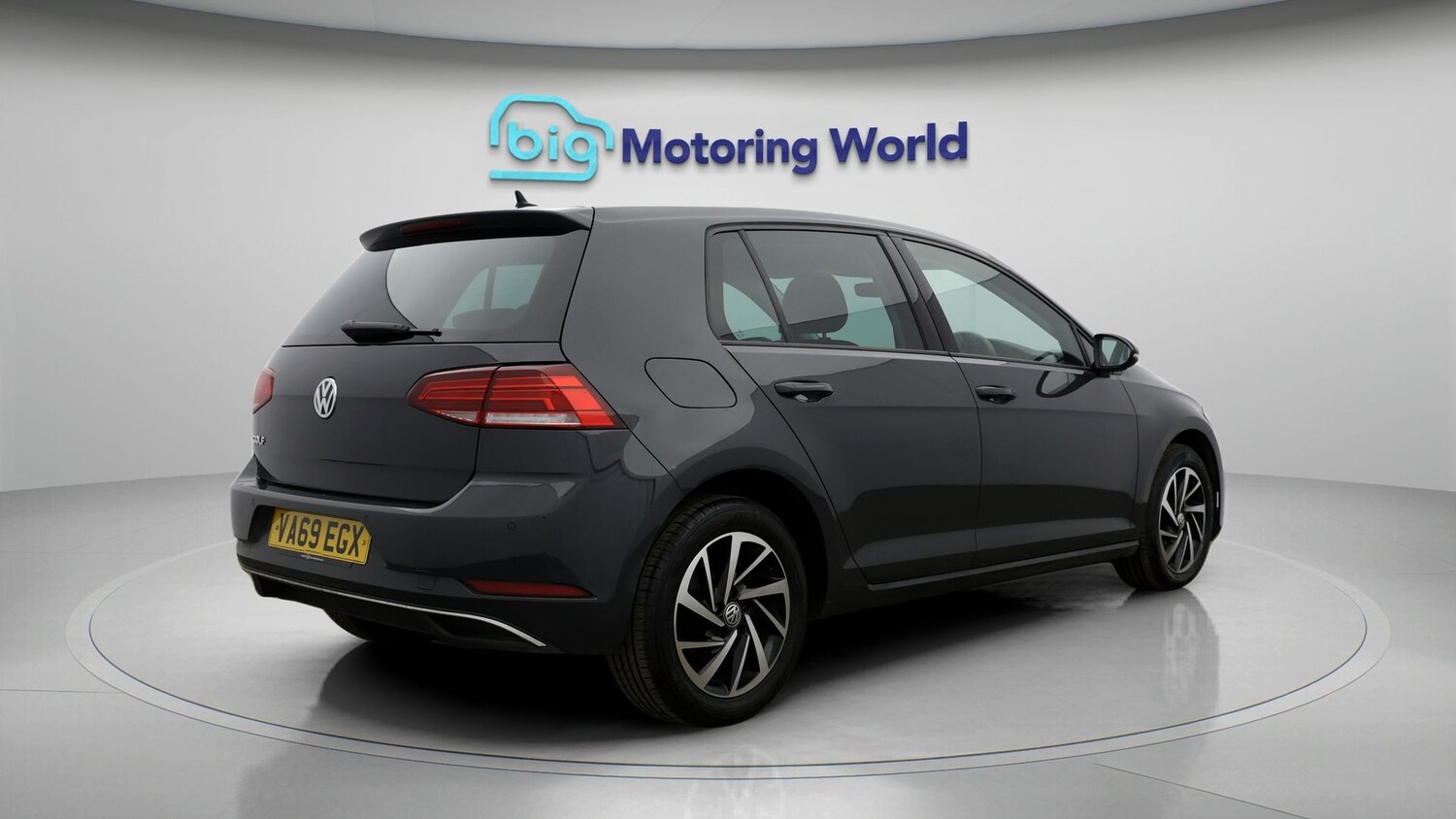 Used Volkswagen Golf 2020 for sale - 77906182: Photo 7