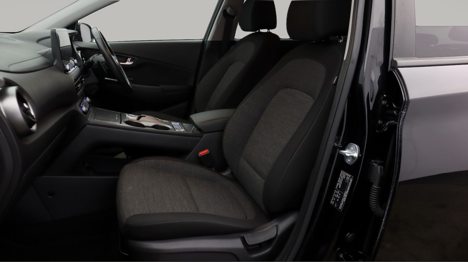 Used Hyundai KONA 2023 for sale - 77631170: Photo 14