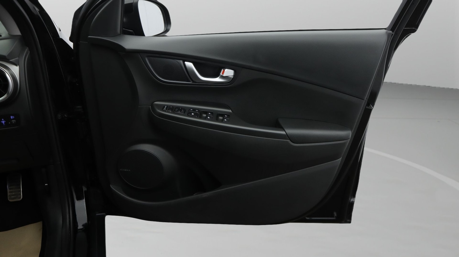 Used Hyundai KONA 2023 for sale - 77631170: Photo 15