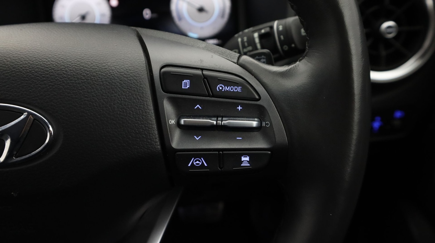 Used Hyundai KONA 2023 for sale - 77631170: Photo 21