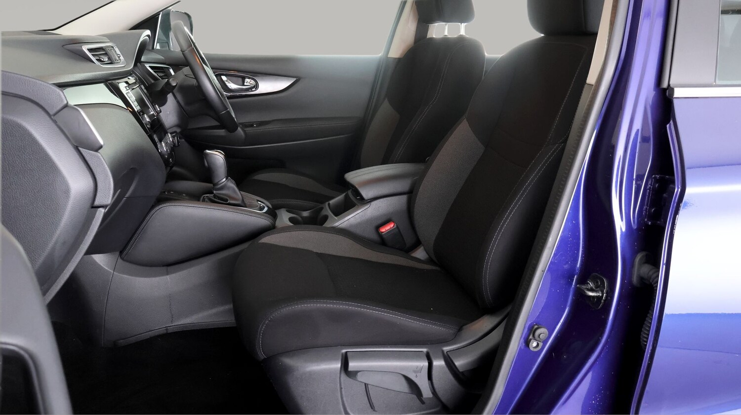 Used Nissan Qashqai for sale - 77935885: Photo 13