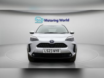 Used Toyota Yaris Cross 2023 for sale - 79137299: Photo