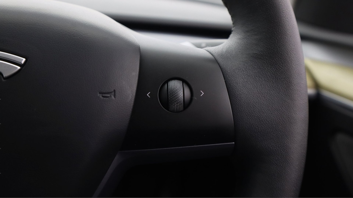 Used Tesla Model Y 2023 for sale - 78042466: Photo 20