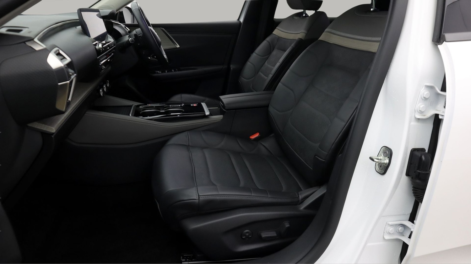 Used Citroen C5 X 2024 for sale - 78165956: Photo 14